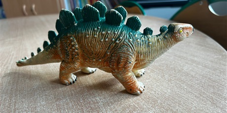 Powiększ grafikę: dzien-dinozaura-677246.jpg