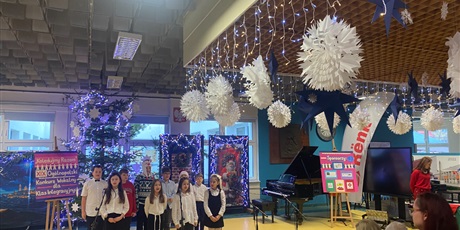 Powiększ grafikę: koledujmy-razem-665748.jpg