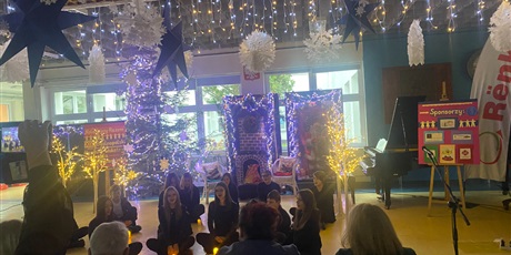 Powiększ grafikę: koledujmy-razem-665753.jpg