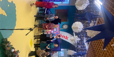 Powiększ grafikę: koledujmy-razem-665774.jpg