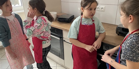 Powiększ grafikę: radosc-668978.jpg