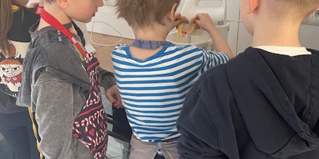 Powiększ grafikę: radosc-czytania-i-gotowania-679912.jpg