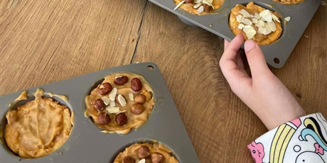 Powiększ grafikę: radosc-czytania-i-gotowania-685625.jpg