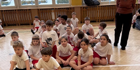 Sztafety w klasach drugich