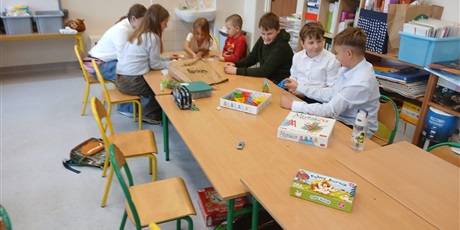 Powiększ grafikę: tydzien-gier-planszowych-i-logicznych-647834.jpg