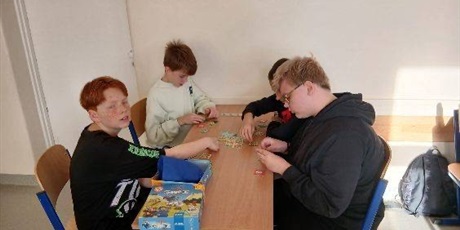 Powiększ grafikę: tydzien-gier-planszowych-i-logicznych-648018.jpg