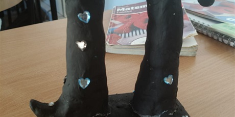 Powiększ grafikę: wyniki-konkursu-figurka-liczby-pi-oraz-matematyczna-pomoc-dydaktyczna-680254.jpg