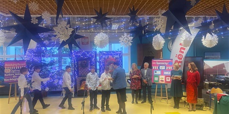 Powiększ grafikę: wyniki-konkursu-koledujmy-razem-665813.jpg