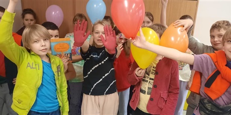 Powiększ grafikę: z-muza-w-lawce-624592.jpg