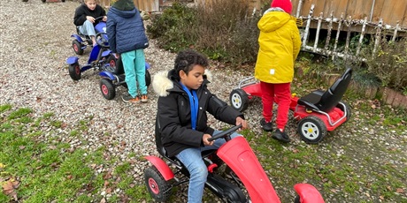 Powiększ grafikę: zagroda-edukacyjna-pod-lipa-658228.jpg