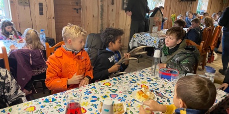 Powiększ grafikę: zagroda-edukacyjna-pod-lipa-658233.jpg