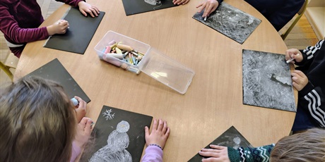 Zajęcia twórcze w świetlicy.